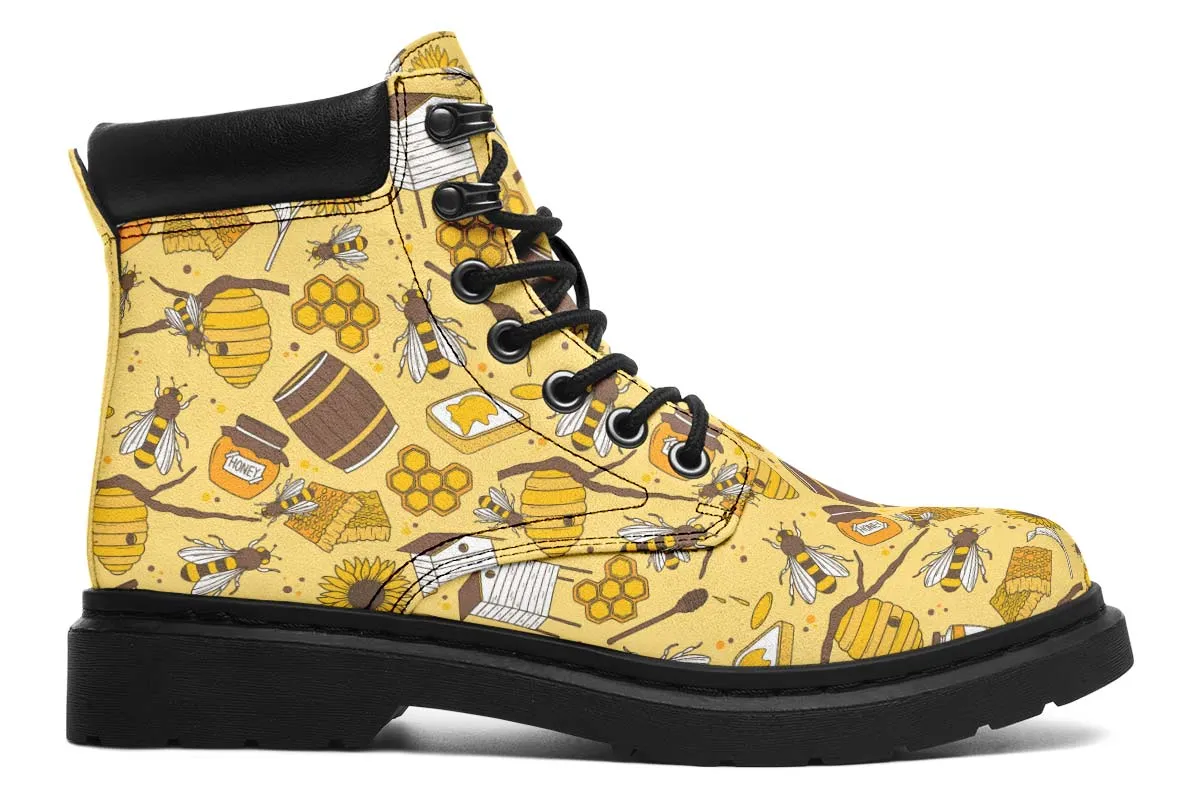 Bee Keeper Classic Vibe Boots