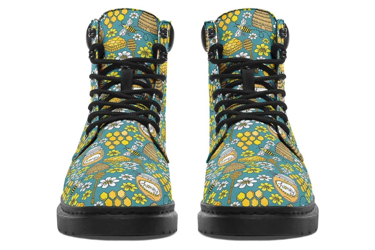 Bee Keeping Classic Vibe Boots