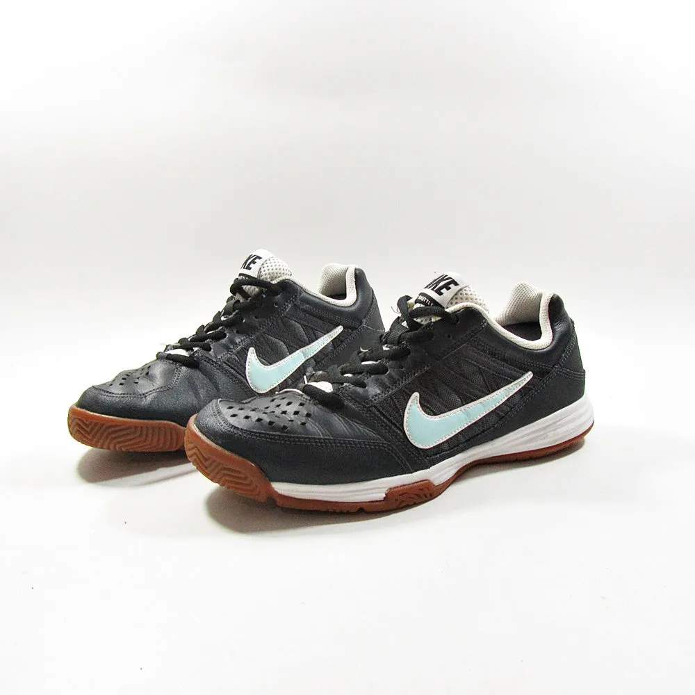 NIKE Court Shuttle 5