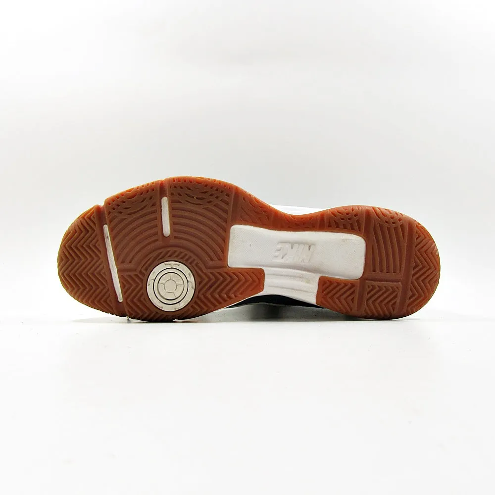 NIKE Court Shuttle 5