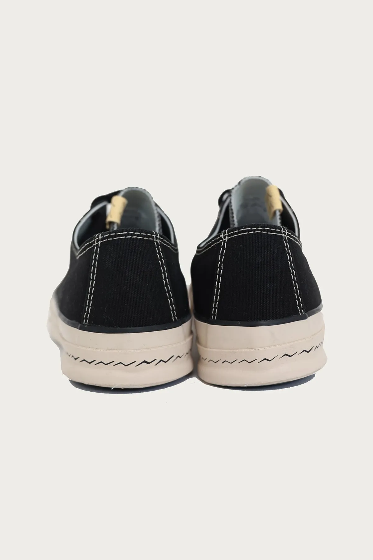 Skagway L.T. Lo - Black