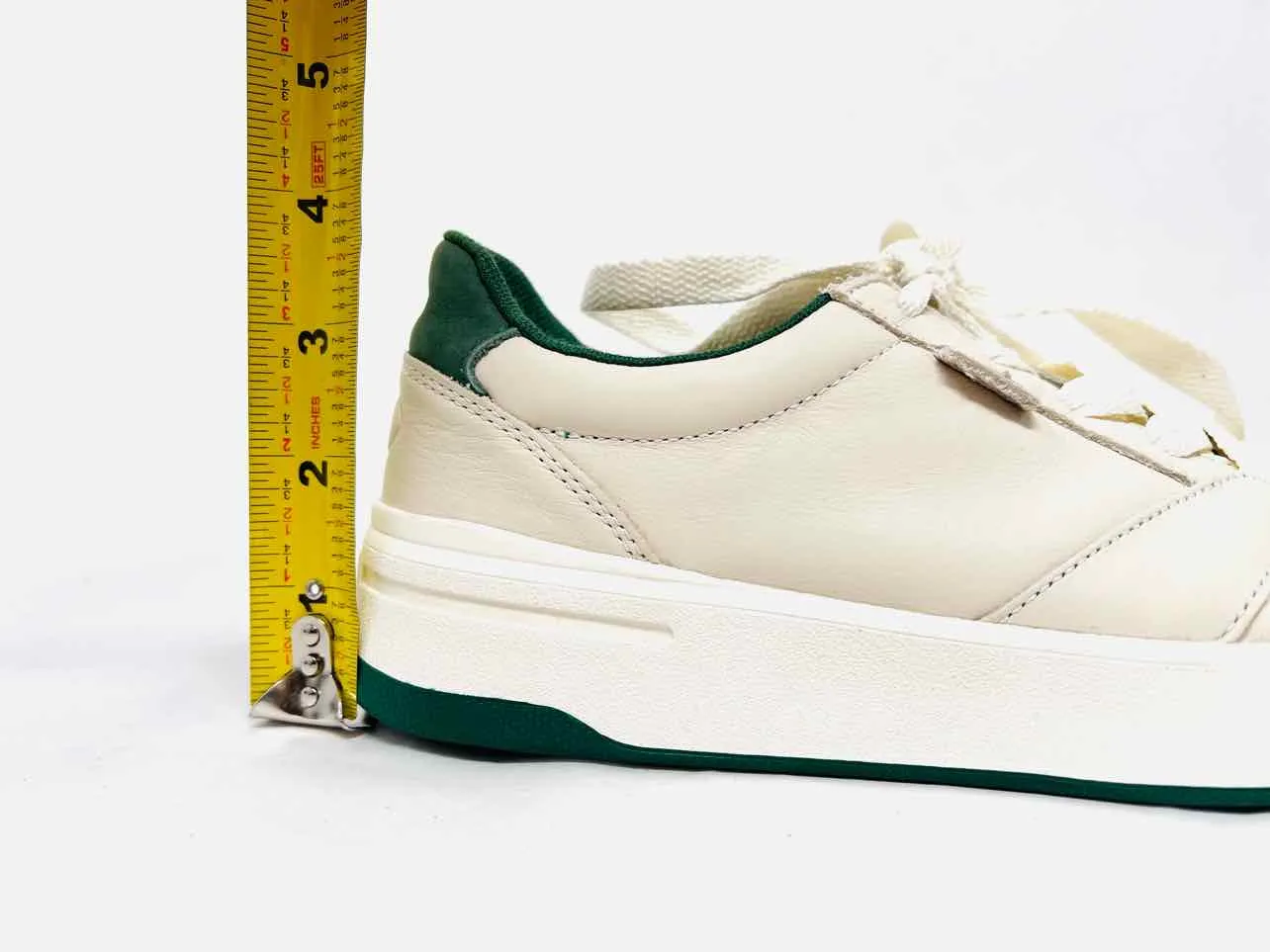 Staud Size 6 Cream/Green Lace-Up Leather Shoes Sneakers