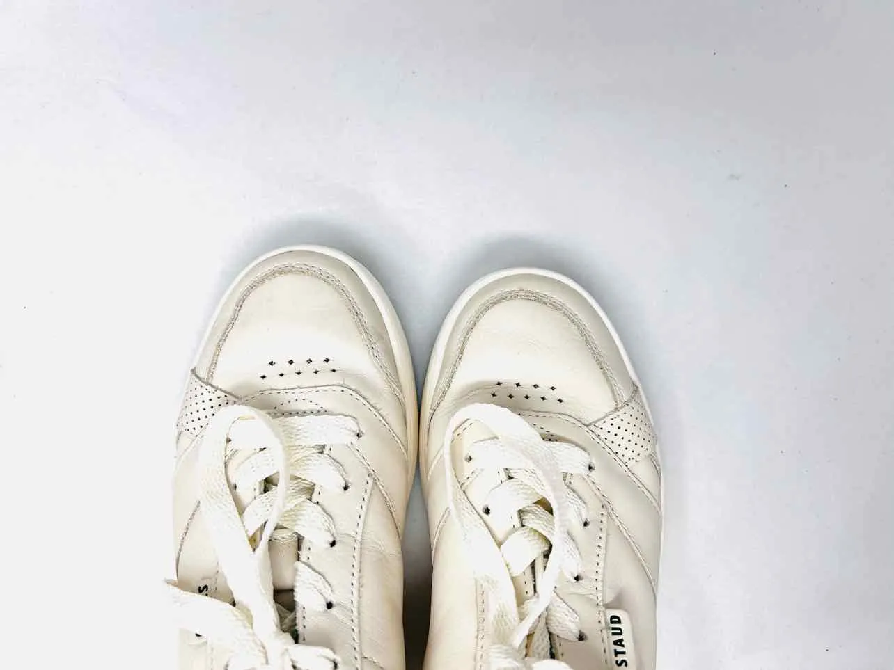 Staud Size 6 Cream/Green Lace-Up Leather Shoes Sneakers