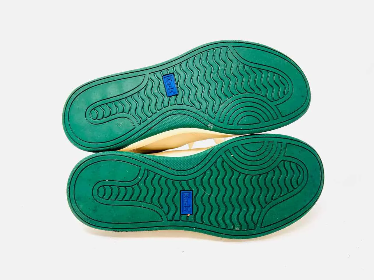 Staud Size 6 Cream/Green Lace-Up Leather Shoes Sneakers