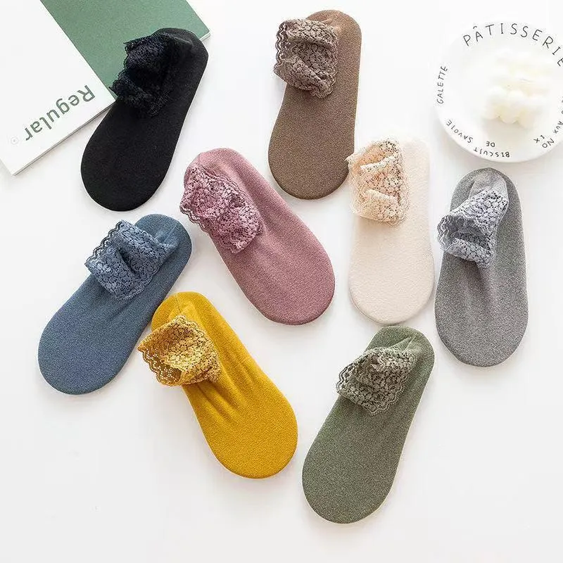 Warm lace socks - stylish and comfortable accessories