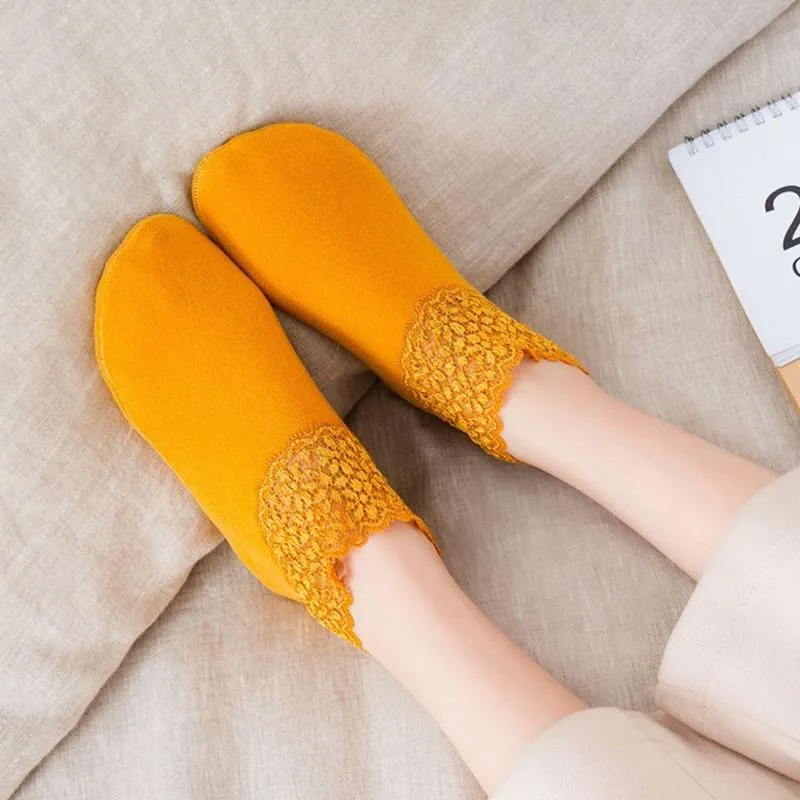 Warm lace socks - stylish and comfortable accessories