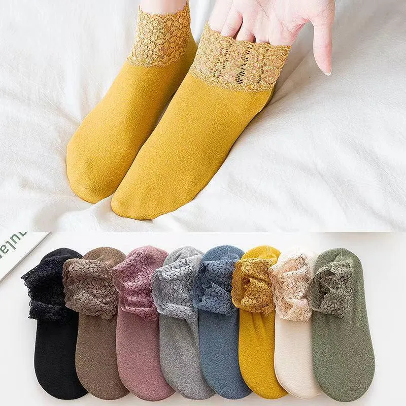 Warm lace socks - stylish and comfortable accessories